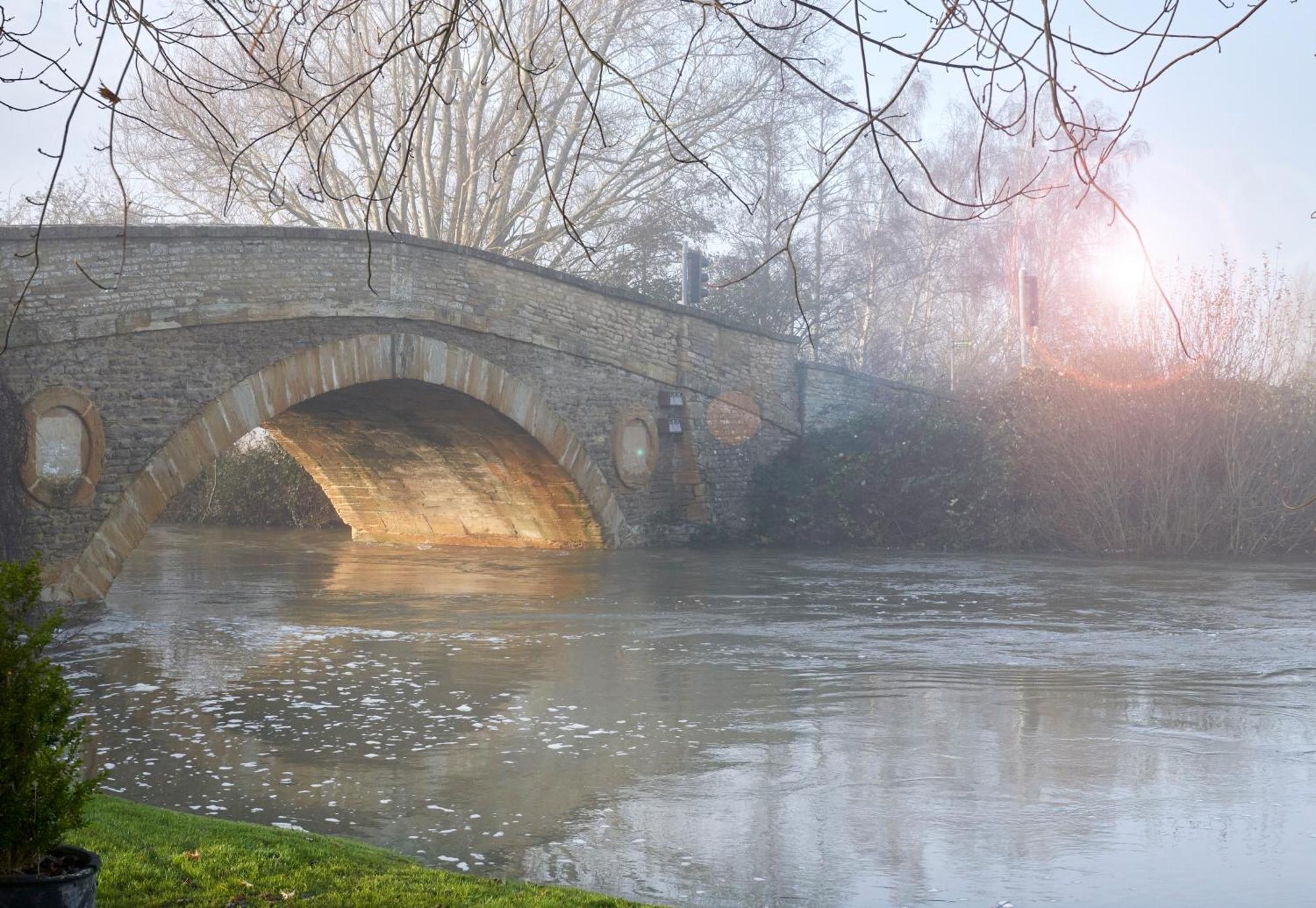 Hotel The Trout At Tadpole Bridge Faringdon Esterno foto